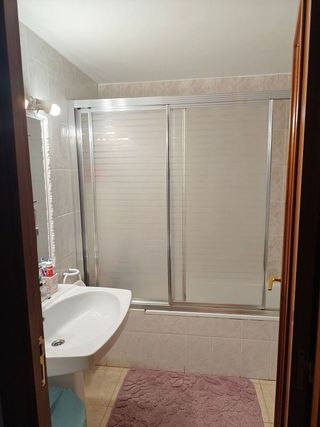 Piso en venta en Ermitagaña - Mendebaldea en Pamplona