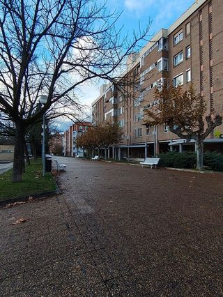 Piso en venta en Ermitagaña - Mendebaldea en Pamplona