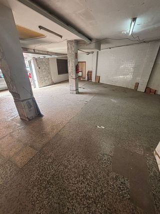 Local comercial en venta en Avenida de la Paz en Xirivella