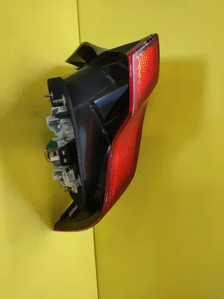 PILOTO TRASERO IZQUIERDO VOLVO S40 (LED)