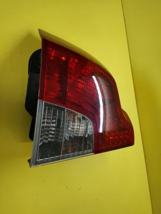 PILOTO TRASERO IZQUIERDO VOLVO S40 (LED)