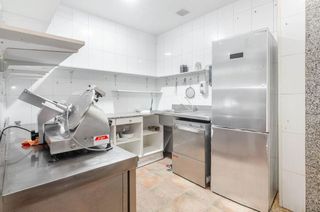 Local comercial en venta en La Pola Siero en Siero