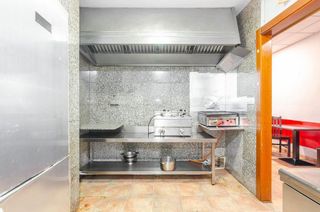 Local comercial en venta en La Pola Siero en Siero