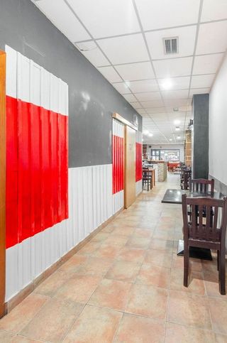 Local comercial en venta en La Pola Siero en Siero