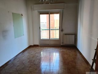 Piso en venta en Feria en Albacete