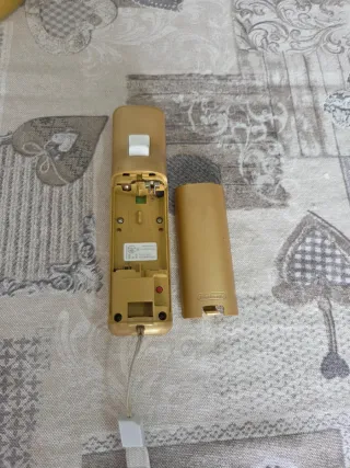 Wii Telecomando Oro Zelda e 2 Volanti