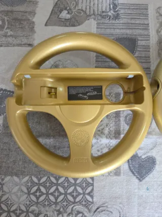 Wii Telecomando Oro Zelda e 2 Volanti