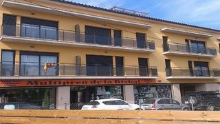 Local comercial en venta en Bisbal d´Empordà, La