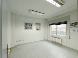 Piso en venta en Plaza España - Villa Pilar - Reyes Católicos - Vadillos en Burgos