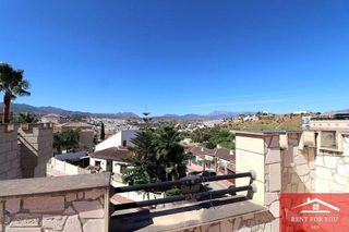 Chalet en alquiler en Coín