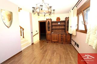 Chalet en alquiler en Coín