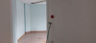 Local comercial en alquiler en Adurtza - Aretxabaleta en Vitoria-Gasteiz