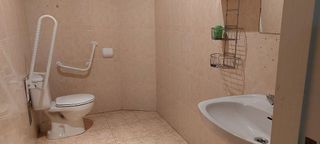 Local comercial en alquiler en Adurtza - Aretxabaleta en Vitoria-Gasteiz