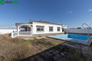 Chalet en venta en Residencial Triana - Barrio Alto en Gabias (Las)