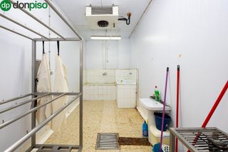 Edificio en venta en Illora