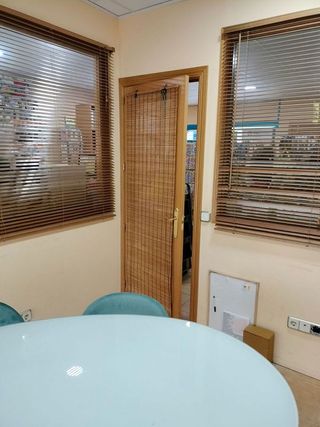 Local comercial en venta en Torres de la Alameda