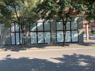 Local comercial en alquiler en Manlleu