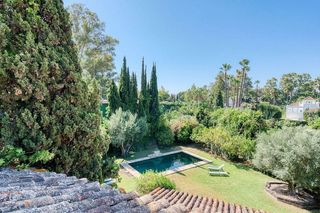 Chalet en alquiler en Los Naranjos - Las Brisas en Marbella