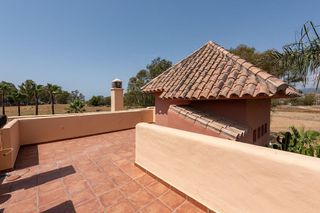 Chalet en alquiler en Nueva Andalucía centro en Marbella