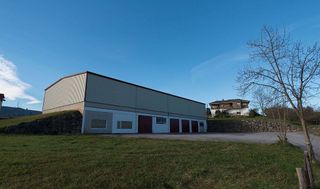 Nave industrial en alquiler en Cabezón de la Sal