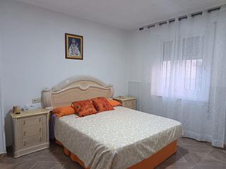 Chalet en venta en Monforte del Cid