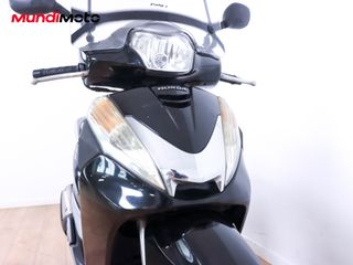 HONDA SCOOPY SH 300I TOP BOX