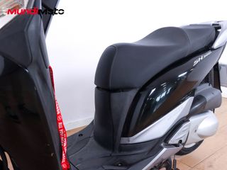 HONDA SCOOPY SH 300I TOP BOX