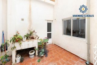 Local comercial en venta en Las Tres Cruces en Armilla