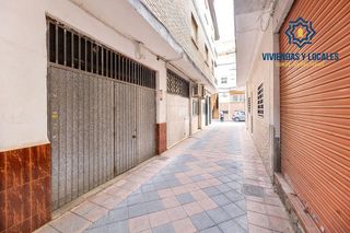 Local comercial en venta en Las Tres Cruces en Armilla
