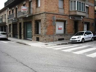 Local comercial en alquiler en Olot