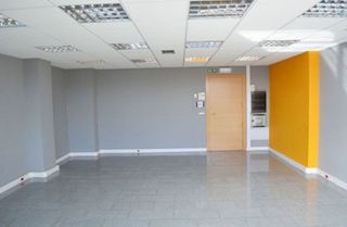 Oficina en alquiler en Ansoáin