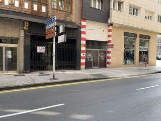Local comercial en alquiler en Centro en Gijón