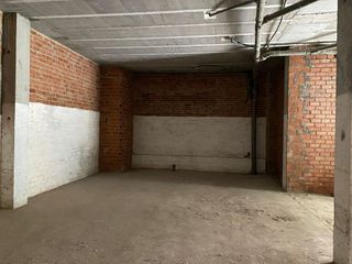 Local comercial en alquiler en La Ería - Masip en Oviedo