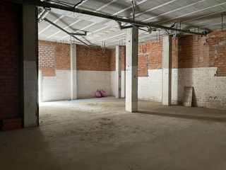 Local comercial en alquiler en La Ería - Masip en Oviedo