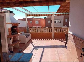 Casa adosada en venta en Huércal de Almería