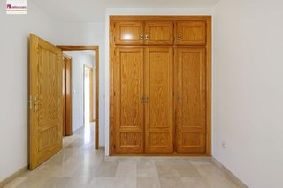 Casa adosada en venta en Ogíjares