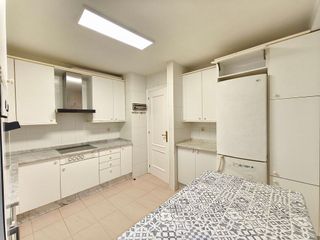 Piso en venta en Ensanche - Sar en Santiago de Compostela