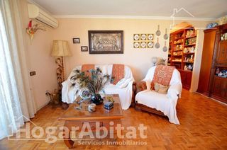 Piso en venta en Vistahermosa en Alicante