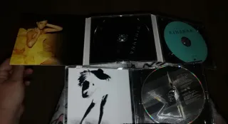 Pack 2 CDs Rihanna: Good Girl Gone Bad & Rated R