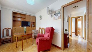 Piso en venta en Aluche en Madrid