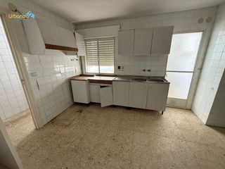 Piso en venta en Maria Auxiliadora - Barriada LLera en Badajoz