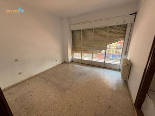 Piso en venta en Maria Auxiliadora - Barriada LLera en Badajoz