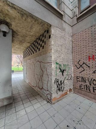 Local comercial en venta en El Ejido - Santa Ana en León