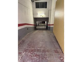 Garaje en venta en Canals