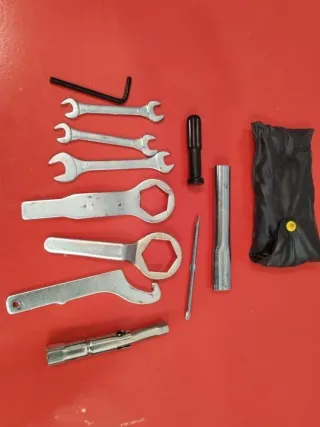 kit herramientas fz6