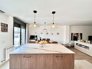 Piso en venta en Maçana en Salt