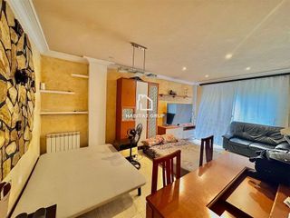 Piso en venta en Veinat en Salt