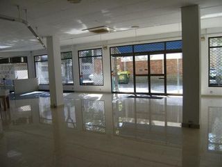 Local comercial en venta en Olot