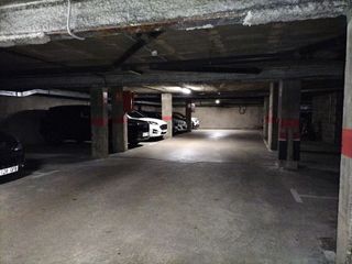 Garaje en venta en Eixample Sud – Migdia en Girona