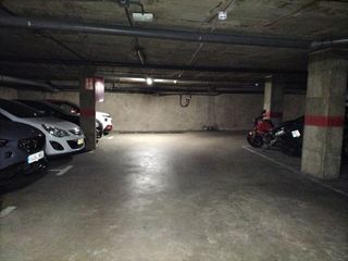 Garaje en venta en Eixample Sud – Migdia en Girona